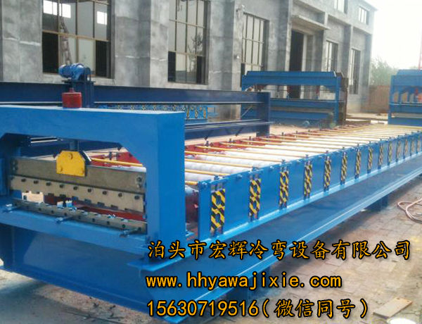 卷簾門成型機
